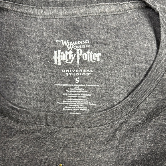 Warner Bros Gray and Gold Fitted Short Sleeve T-Shirt - Picture 2 of 5